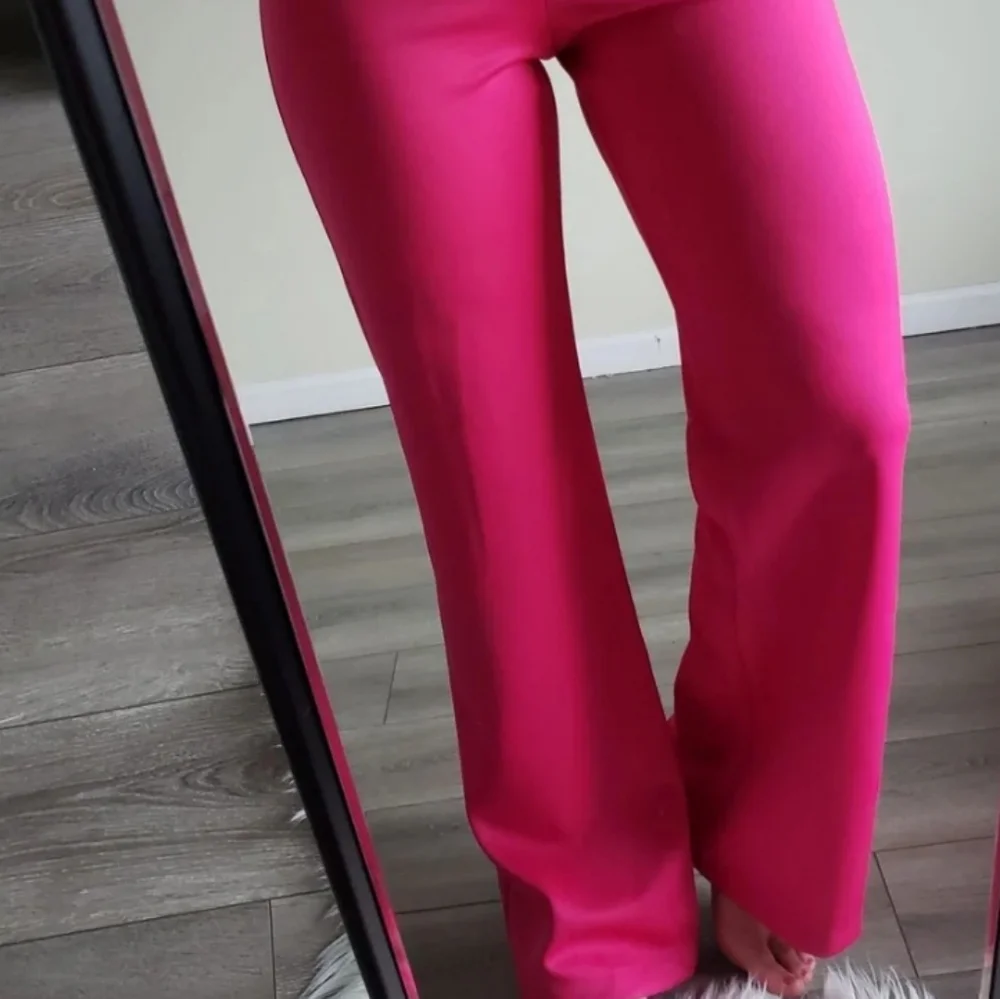 Nike High Rise Pants